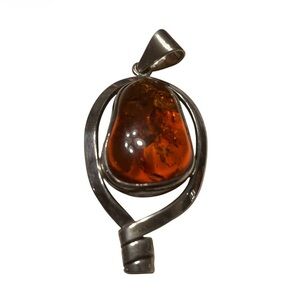 Baltic Amber Pendant Set in 925 Sterling Silver. Art Nouveau design.